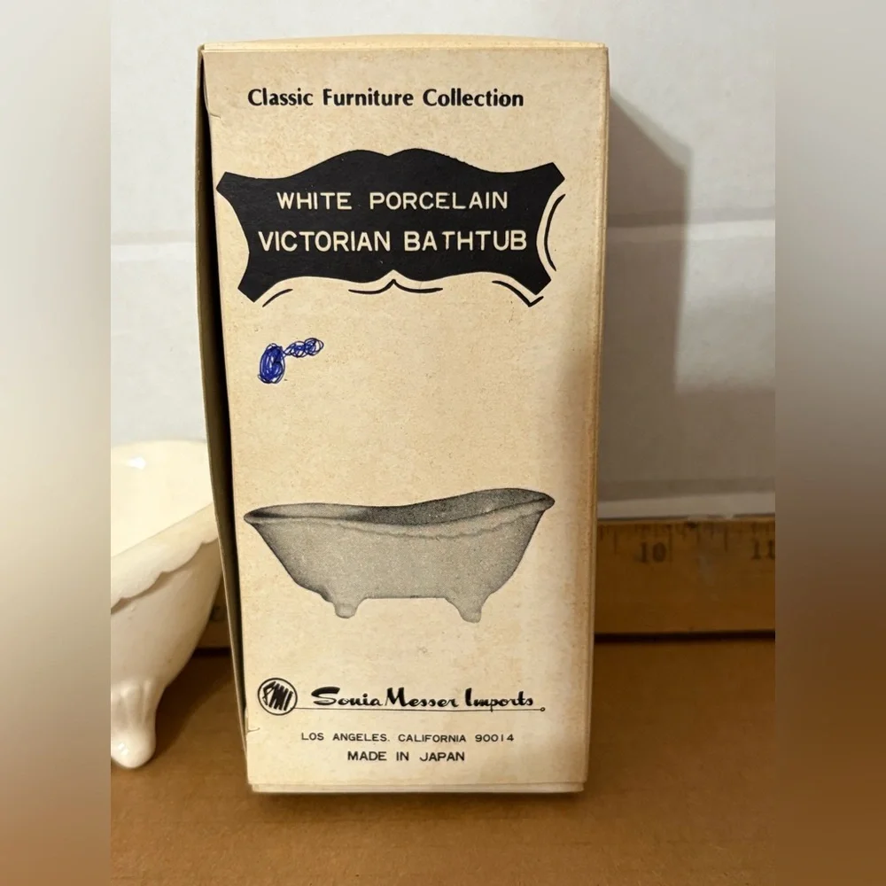 Sonia Messer Imports‎ Classic Furniture Collection white porcelain bathtub W/Box